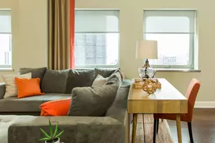 613 William Penn Pl, Pittsburgh, PA 15219 - Photo 4