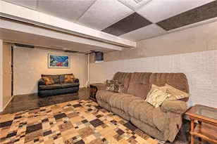 1212 Mountain View Dr, Unity Township, PA 15601 - Photo 24