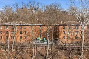 121 Locust St, Ambridge, PA 15003 - Photo 1