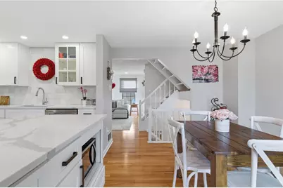 401 Maywood Dr, Bethel Park, PA 15102 - Photo 16