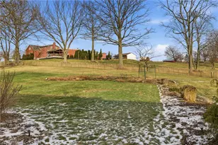 401 Maywood Dr, Bethel Park, PA 15102 - Photo 32