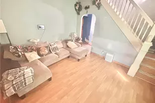 44 Fairgarden St, Republic, PA 15475 - Photo 2