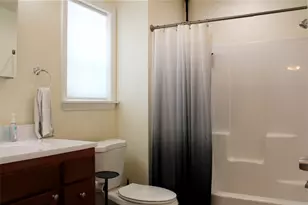 157 E College St, Canonsburg, PA 15317 - Photo 10