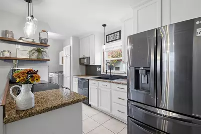 10 Hawthorne Ave, Pittsburgh, PA 15205 - Photo 10