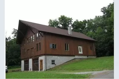 461 Grove Street, Hermitage, PA 16148 - Photo 2