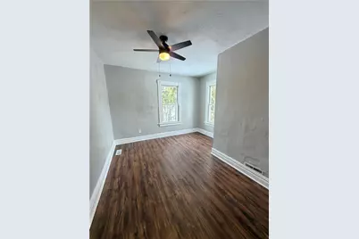 306 E Wallace Ave, New Castle, PA 16101 - Photo 18