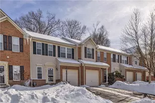 112 Southern Valley Ct, Adams Township, PA 16046 - Photo 2