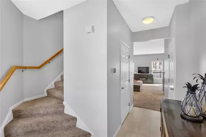 112 Southern Valley Ct, Adams Township, PA 16046 - Photo 6