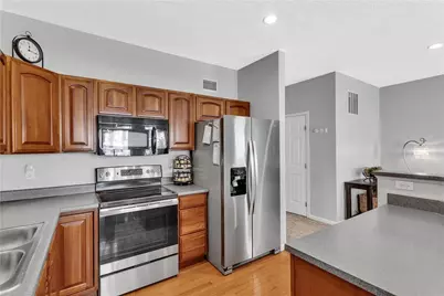 112 Southern Valley Ct, Adams Township, PA 16046 - Photo 22