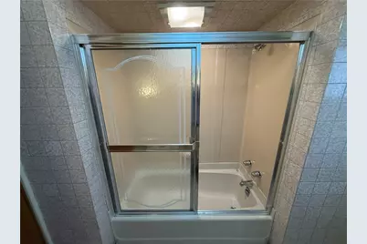 435 Cedarville St, Pittsburgh, PA 15224 - Photo 18