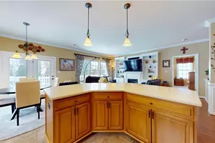 527 Pioneer Ln, New Sewickley Township, PA 15042 - Photo 4