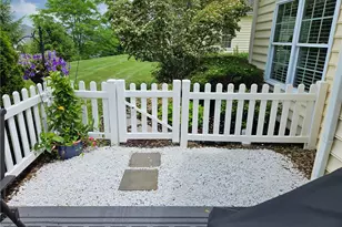 527 Pioneer Ln, New Sewickley Township, PA 15042 - Photo 32