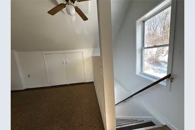 719 Stella St, Jeannette, PA 15644 - Photo 18