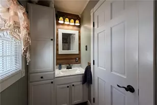 3037 E Main St, West Middlesex Boro, PA 16159 - Photo 14