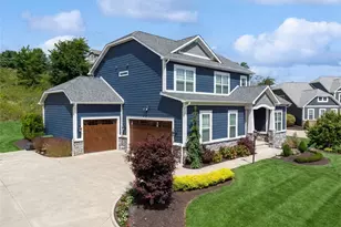 5525 Fontana Ct, Export, PA 15632 - Photo 2