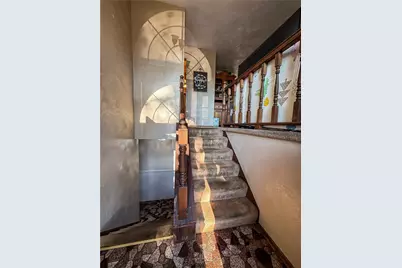 329 S Home Ave, Twp of But NE, PA 16001 - Photo 2