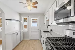 3208 Glendale Ave, Pittsburgh, PA 15227 - Photo 14