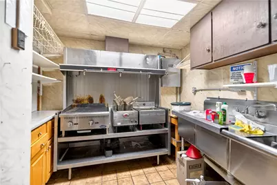 125 S 14th Street, Jeannette, PA 15644 - Photo 12