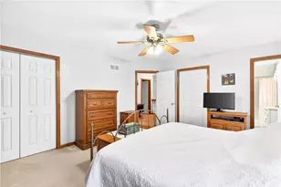 112 Circle Dr, Irwin, PA 15642 - Photo 22