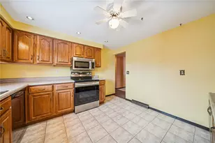 117 Mayberry Dr, Monroeville, PA 15146 - Photo 12