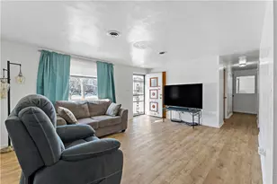 856 Horton St, Clairton, PA 15025 - Photo 12