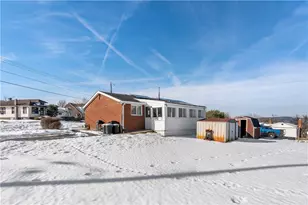 856 Horton St, Clairton, PA 15025 - Photo 2