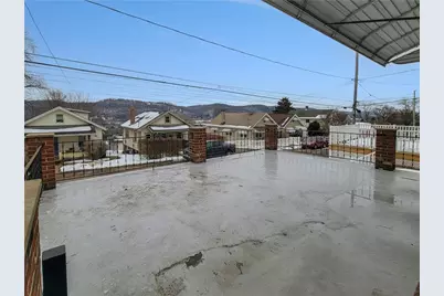 496 7th Ave, Moon/Crescent Twp, PA 15108 - Photo 2