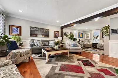 1121 Monongahela Blvd, White Oak, PA 15131 - Photo 2