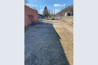 2092 John Street, Forward Township, PA 15063 - Photo 24