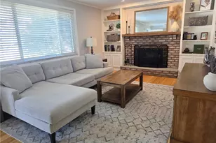 2847 Shamrock Dr, Hampton, PA 15101 - Photo 4