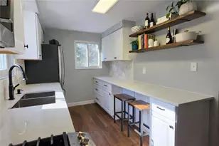 2847 Shamrock Dr, Hampton, PA 15101 - Photo 6