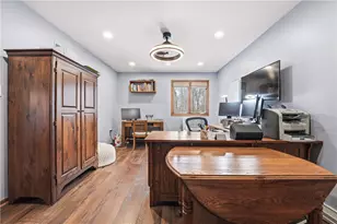 4217 Bristol Ln, New Castle, PA 16105 - Photo 16