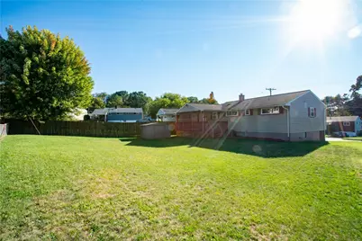 1079 Catherine Dr, Conway, PA 15027 - Photo 30