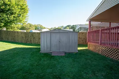 1079 Catherine Dr, Conway, PA 15027 - Photo 34
