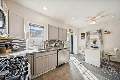 1627 Creedmoor Ave, Pittsburgh, PA 15226 - Photo 12