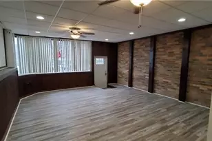 1409 7th Ave, Beaver Falls, PA 15010 - Photo 4