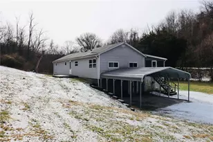 242 Sugar Run Rd, Franklin Township, PA 15370 - Photo 8