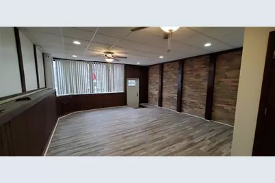 1409 7th Ave, Beaver Falls, PA 15010 - Photo 4