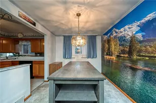 609 Regency Dr, Pittsburgh, PA 15239 - Photo 10