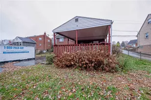 609 Regency Dr, Pittsburgh, PA 15239 - Photo 4