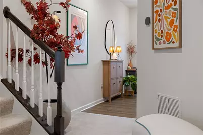 202 Dana Dr, Pittsburgh, PA 15143 - Photo 22