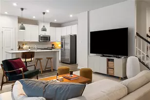 202 Dana Dr, Pittsburgh, PA 15143 - Photo 4