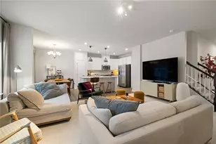 202 Dana Dr, Pittsburgh, PA 15143 - Photo 8