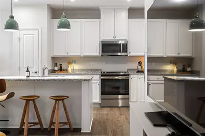 202 Dana Dr, Pittsburgh, PA 15143 - Photo 10