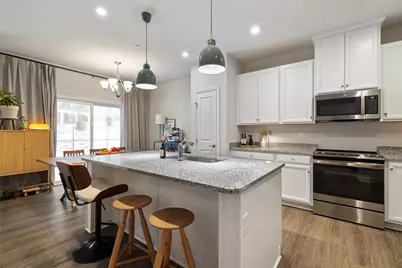 202 Dana Dr, Pittsburgh, PA 15143 - Photo 12