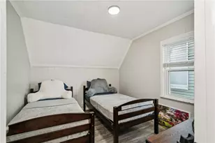 421 Wayne Ave, Ellwood City, PA 16117 - Photo 16