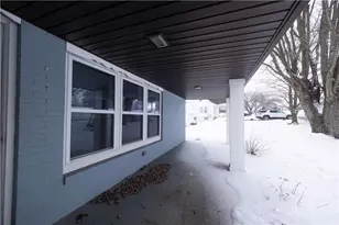 1020 Roosevelt Way, New Alexandria, PA 15670 - Photo 2