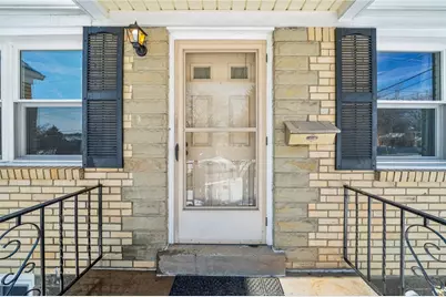 15 Glenview Avenue, Greensburg, PA 15601 - Photo 2