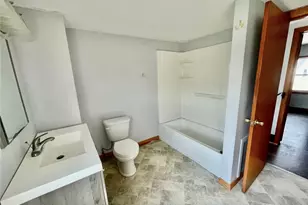 746 6th Ave, Coraopolis, PA 15108 - Photo 12