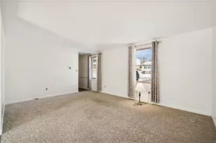 106 Autumn Dr, Trafford, PA 15085 - Photo 16